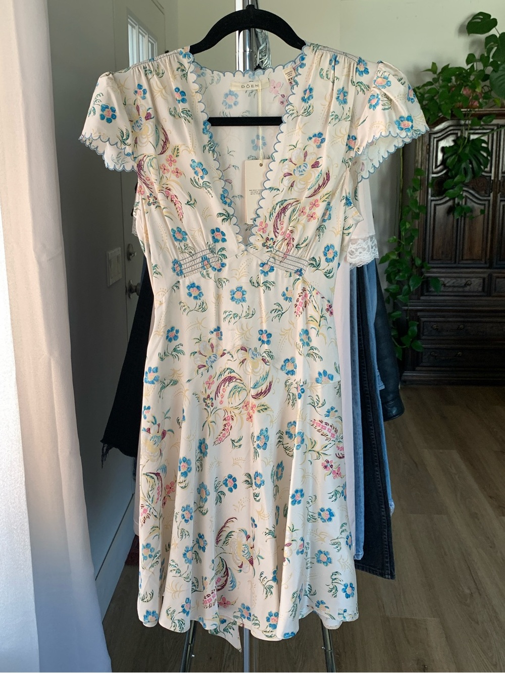 Doen Dianne Dress in Ivory Hollyhock Hills